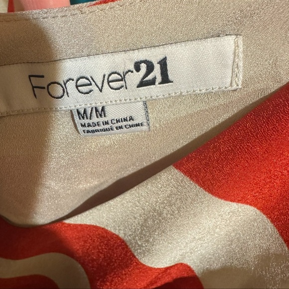 Forever 21 Women's sleeveless mini Dress, Size Medium - Picture 5 of 5